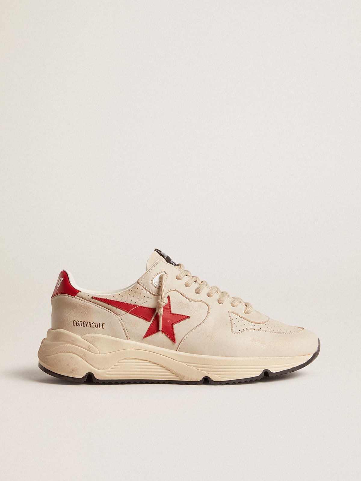 011b205ba84b0bb77aa53010cd70652ba95a5250c11bd0e214ecd8bc0dcac3c9 Men's Running Sole in gray morn nappa leather with red nappa leather star and heel tab - Image 1