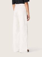 Golden women's boyfriend jeans in optical white bull denim - Image 6