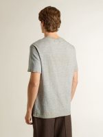 Men's vintage-effect gray T-shirt with print on the front - Image 4