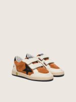 Young Ball Star in brick-red suede and cream leather with black leather star - Image 2