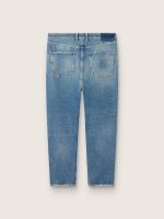 Men's slim fit jeans with medium wash - Image 2