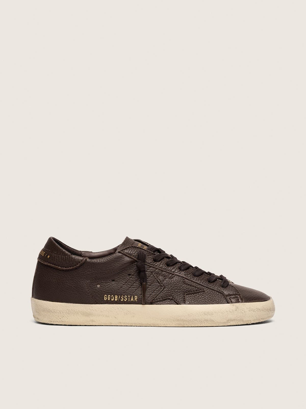 16c8c50167e7be63e56107f45166d593ae80dd0ca426fa175afa865332b931a8 Men's Super-Star in dark brown leather with tone-on-tone leather star - Image 1