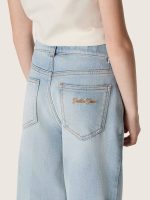 Golden girls' bootcut jeans in light blue denim with an embroidered logo - Image 4