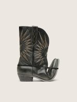 Men's low Wish Star boots in black leather with silver star