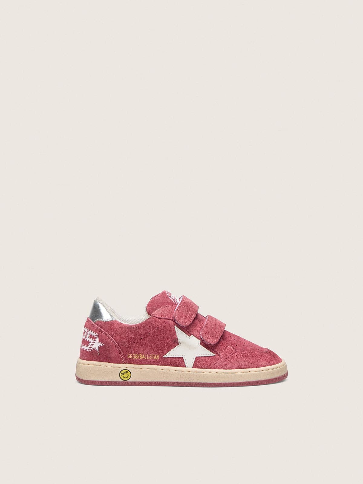 2337a3da445d14b4adfe66c17695df632537322731ae2f71e83819a7e16d5755 Ball Star Junior in red suede with white leather star and metallic silver heel tab - Image 1
