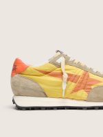 Women's Marathon with yellow nylon upper and orange star - Image 5