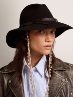 Black hat with leather strap - Image 3