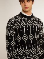 Men's crew neck wool blend sweater with jacquard argyle design - Image 5