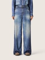 Women's boyfriend jeans in blue denim with archive print - Image 5