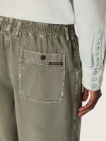 Men's cargo pants in smoky green cotton twill - Image 4