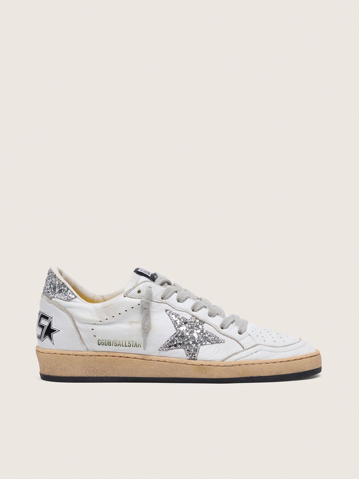 2f80c34bd9869c3f59d2cb2b26cbda76c47ba14f41c82aa2c11f5ced7ea59ab4 Women's Ball Star in nappa with silver glitter star and heel tab - Image 1