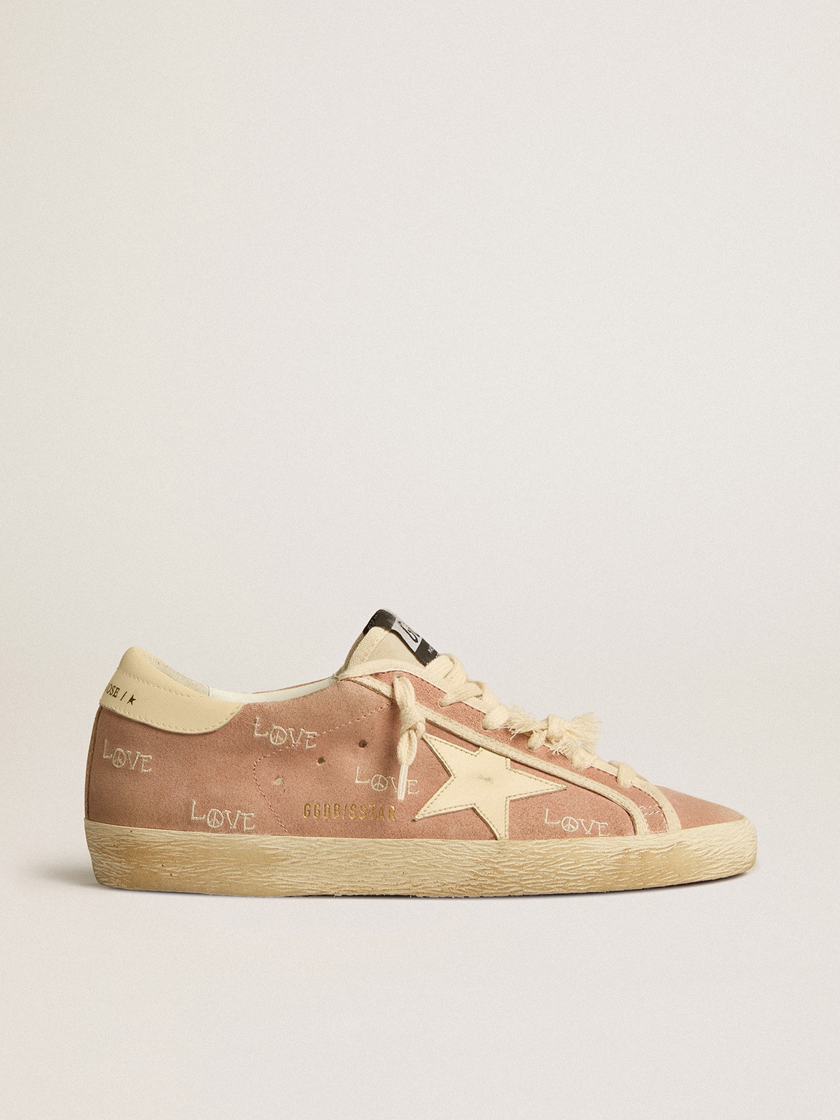 318aef661034c69b02a892d9ebdb9d575a0f5a777137d9d3bed83dacfc0f721f Women's Super-Star in powder-pink suede with cream leather star - Image 1