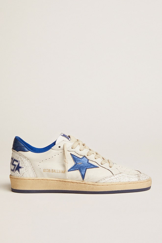 33376aa1540077fd7eff89086a80c9c3c58673a9b84594fa0533b9ac24de6a3b Women's Ball Star in white nappa with bright blue metallic leather star and heel tab - Image 1
