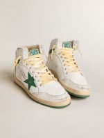 Sky-Star in white leather with green leather star - Image 2