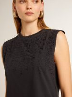 Sleeveless T-shirt in worn-black with tone-on-tone gradient embroidery - Image 5