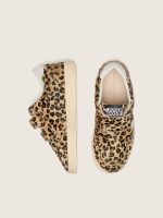 Young Ball Star in leopard-print pony skin with white leather star and heel tab - Image 3