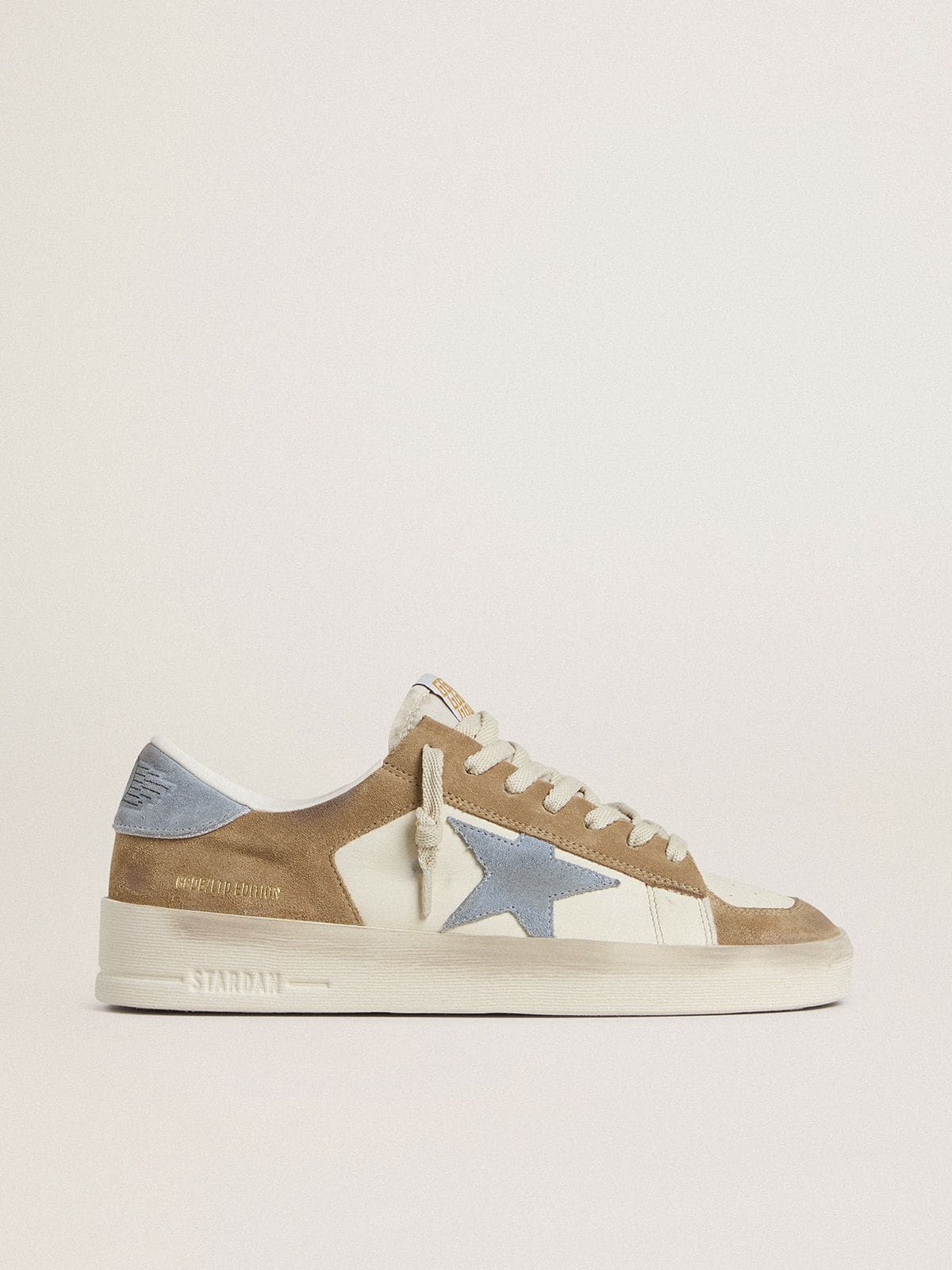 3bd7b6a94b7598618d9241e9e0a6163309f3e2f5646ef1ada46700995ad762ac Stardan LTD in white leather and tobacco suede with light blue suede star and heel tab - Image 1