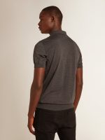Men's short-sleeved polo shirt in gray merino wool - Image 4