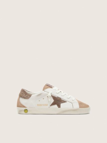 Junior Super-Star in white leather with dark gray suede star and beige suede inserts