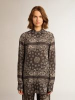 Pajama shirt in anthracite gray with paisley print - Image 5