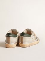 Super-Star in gray canvas with a green leather star and heel tab - Image 4