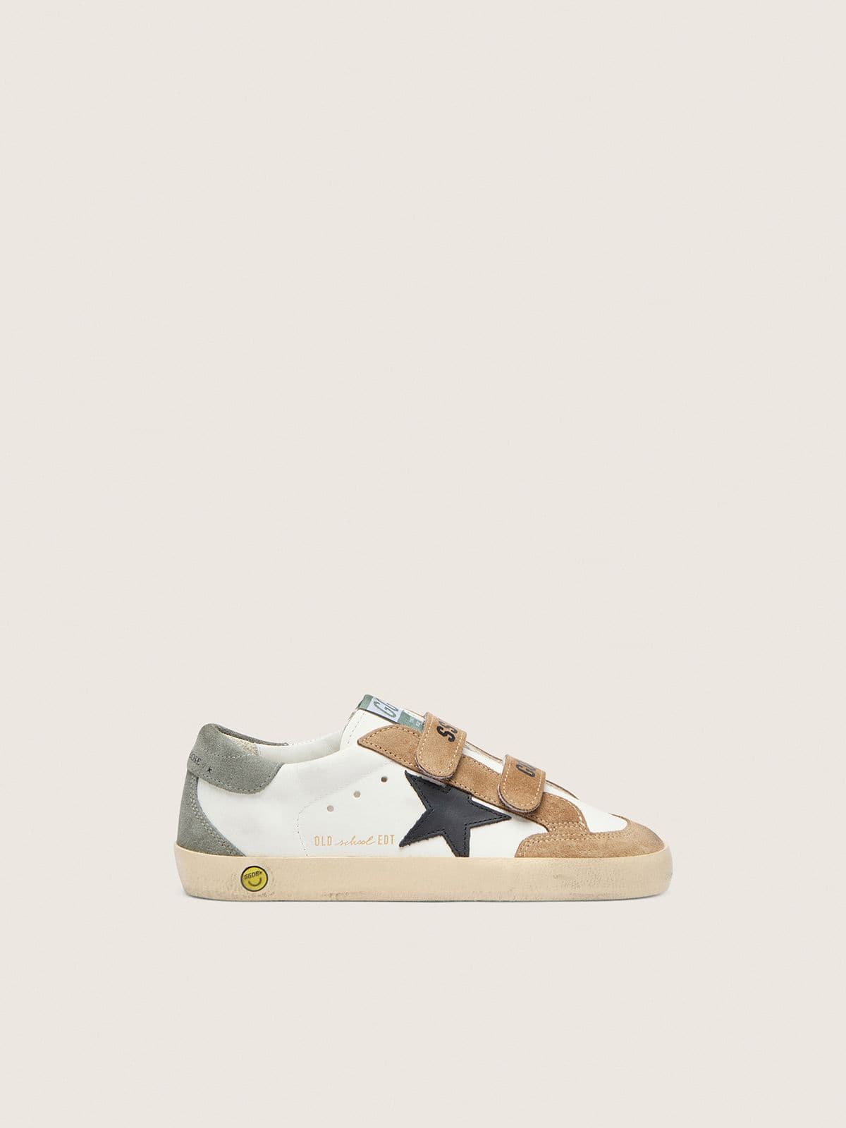 515d07a5a40a94419a061bf4fb22dcfc206cd0ce1bfe57f34624e93aa5d1d068 Junior Old School with black leather star and beige and green suede inserts - Image 1