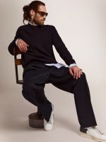 Men's round-neck sweater in dark blue cotton with logo - Image 4