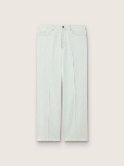 Men's jeans in light blue denim