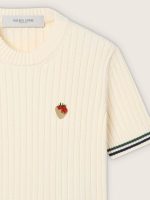 Women's white knit T-shirt with contrasting edges and removable pin - Image 3