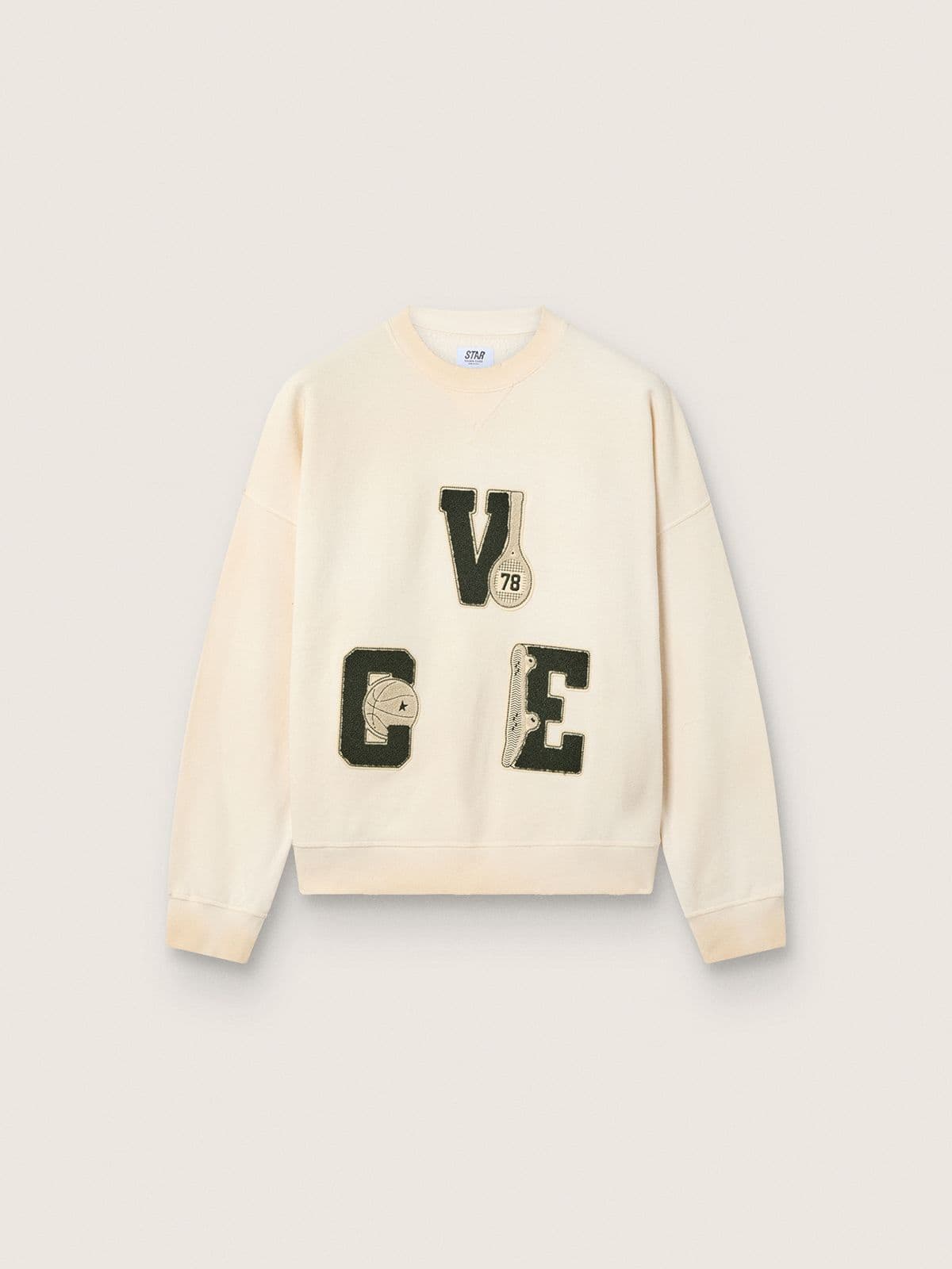 5b3430ce914049efe7661ea5b81559c2352938fa12684ad51316bf8a3cd1538e Star unisex cotton sweatshirt in vintage white with VCE embroidered patches - Image 1