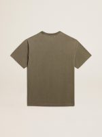 Men's olive green T-shirt with Golden lettering - Image 6