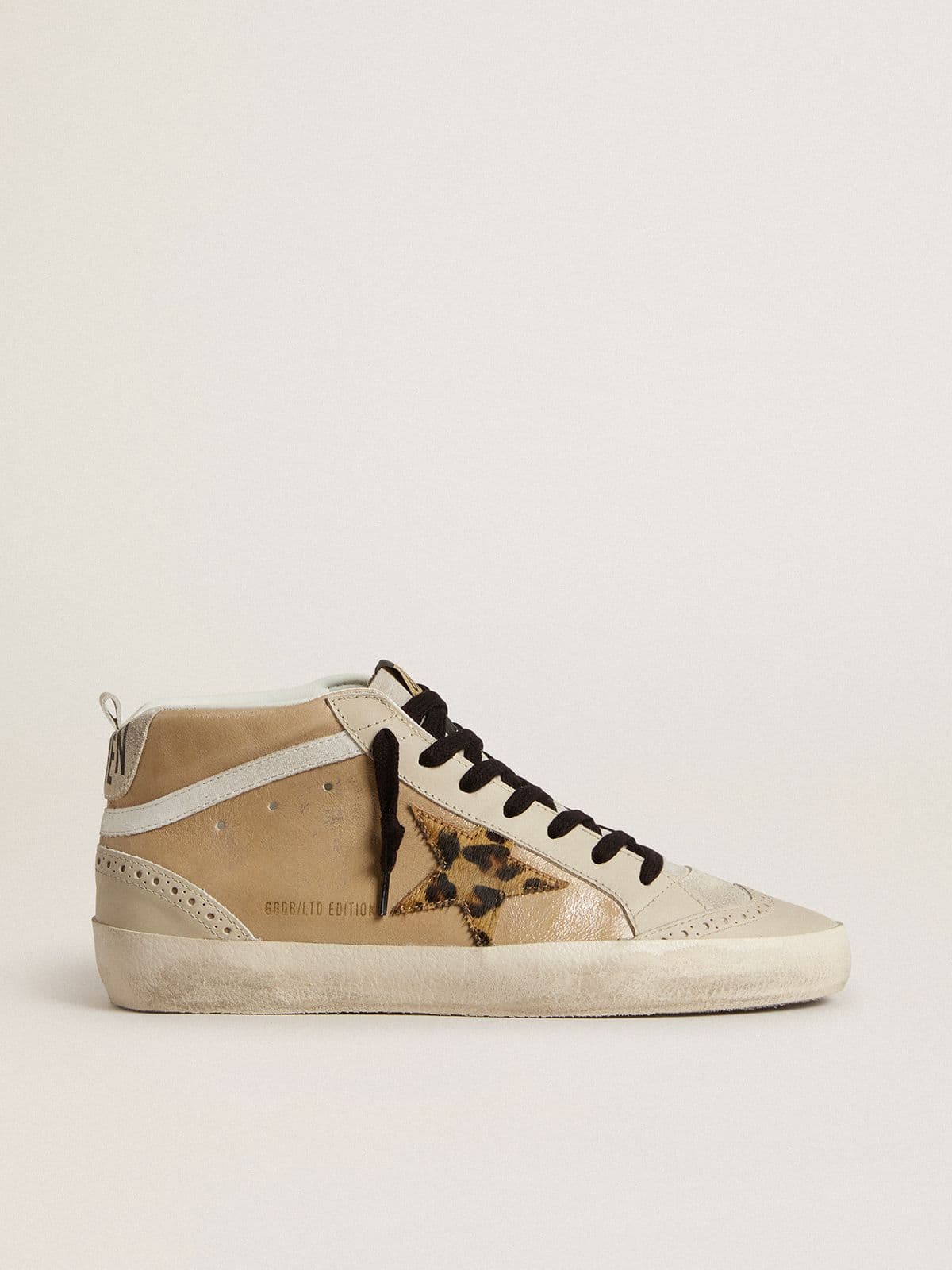 5d8d91e0a6415e4b26cf7502d61f402bb2975272ecef374adbb3a115e3802037 Women's Mid Star in beige naplak leather with leopard-print pony skin star - Image 1
