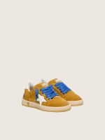 Junior Ball Star in ocher suede with glossy white leather star and heel tab - Image 2