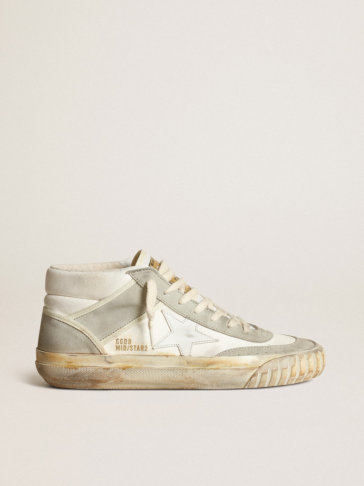 67125047781d186a43ade46ecc0632ceb423f2d7275e05a4272811a6bfccb374 Men's Mid Star with ice-gray suede inserts and white star - Image 1