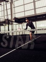 Men's black long-sleeve sports top - Image 3
