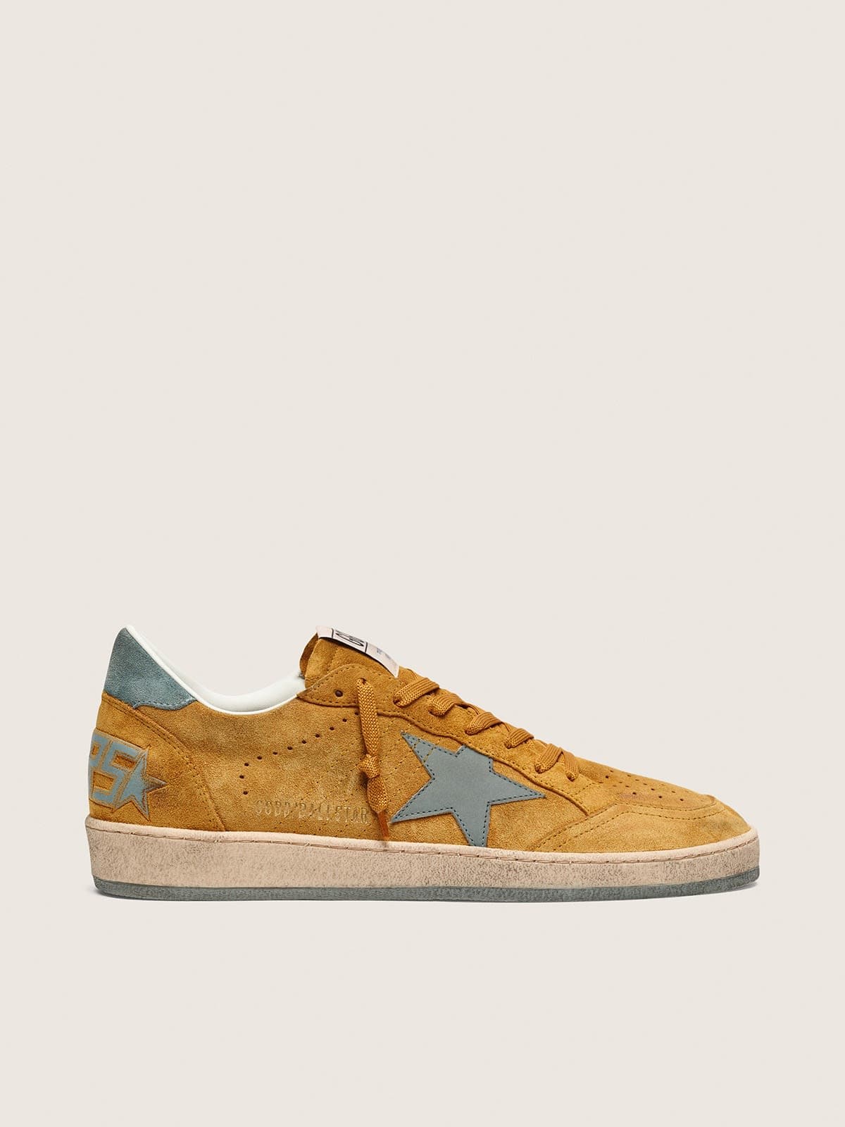 6870e571baa43a1dbf6c549d76ada01936af08ce18a547e4964605d681187cd5 Men's Ball Star in ocher suede with leather star and light blue suede heel tab - Image 1