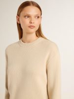Women's beige sweater with 'Golden' lettering on the back - Image 5