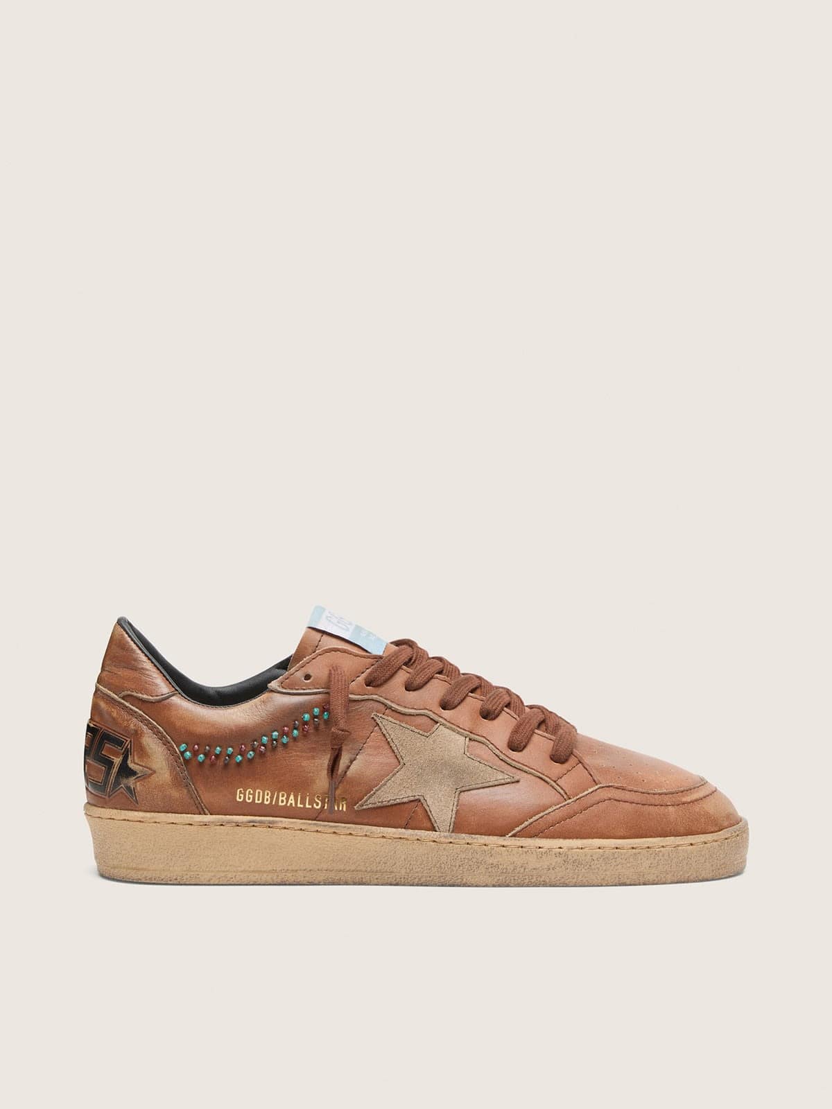 6e85c896e095d6ff2e91080ae25d9b903b455697b691bc0da21f25e9eec5174b Men's Ball Star in brown leather with beige suede star and beads - Image 1