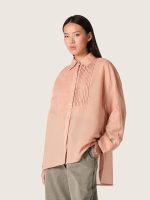 Women's oversized shirt in coral cotton voile with pleated detail - Image 5