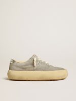 Women's Space-Star shoes in ice-gray suede with perforated star