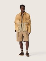 Unisex safari jacket in beige and military-green cotton with maxi pockets - Image 3