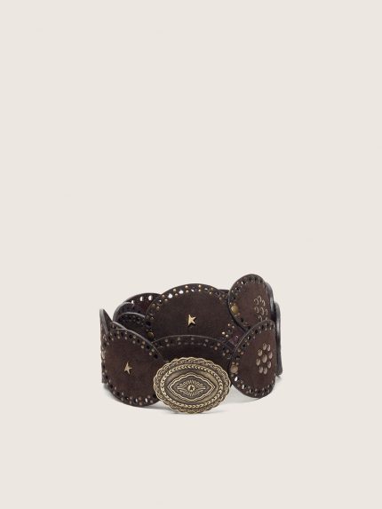 Oval belt in washed suede leather with studs