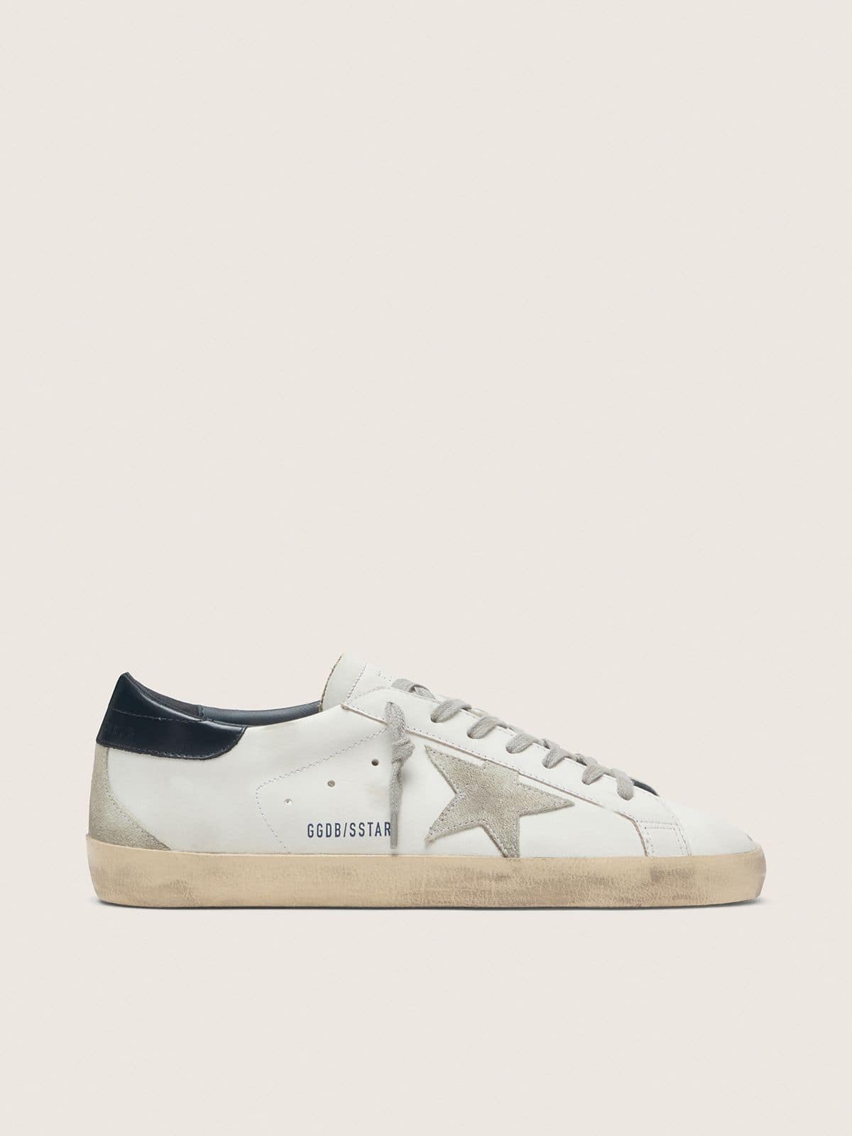 8d2d0613bbc7a4709e1d5510b5f73a531ab1d56d62d676967dd8f1a792378c84 Men's Super-Star with suede star and blue heel tab - Image 1