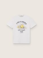 Women's T-shirt with print on the front