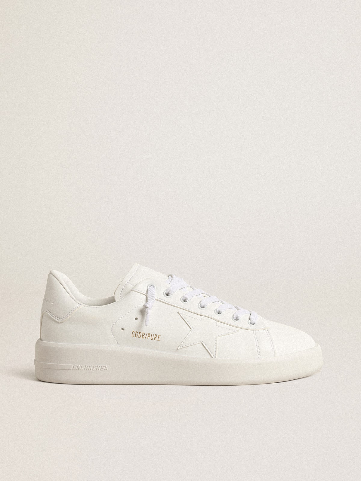 968689dbc7c1af1555217e99a51d813368a64192a4669875917a2176d3d7ff03 Men's bio-based Purestar with white star and heel tab - Image 1