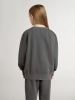 Kids' gray sweatshirt with raised logo - Image 4