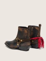 Women's Debbie boots in black leather with removable buckle and bandana - Image 4