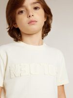 Boys' cream-colored T-shirt with raised logo - Image 5
