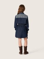 Girls' blue chambray shirt dress with reverse details and embroidered logo - Image 5