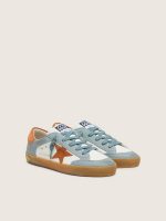Young Super-Star in white and ice-blue leather with orange suede star - Image 2